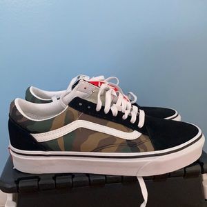 BRAND NEW camouflage colored Vans size 8.0 women’s